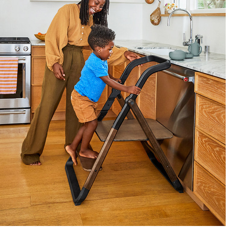 【正規取扱店】【2年保証】 Ergobaby evolve キッチンヘルパーパーツ ハイチェア ベビーチェア チェアー いす 椅子 イス ハイチェアー ベビーハイチェア ダークウッド ナチュラル