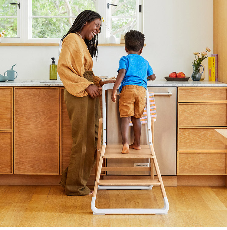 【正規取扱店】【2年保証】 Ergobaby evolve キッチンヘルパーパーツ ハイチェア ベビーチェア チェアー いす 椅子 イス ハイチェアー ベビーハイチェア ダークウッド ナチュラル