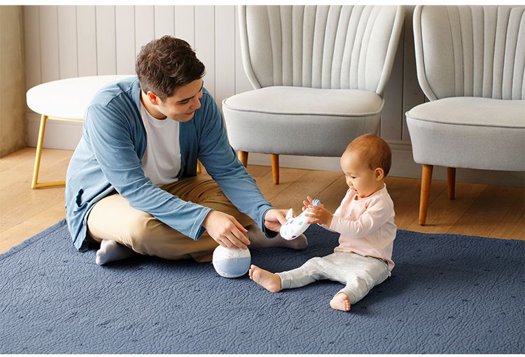 D BY DADWAY ディーバイダッドウェイ イブル キルティングマット Mサイズ ミルキーホワイト フェザーグレー イブル キルティング マット 星 イブル お昼寝布団 出産祝い(代引不可)