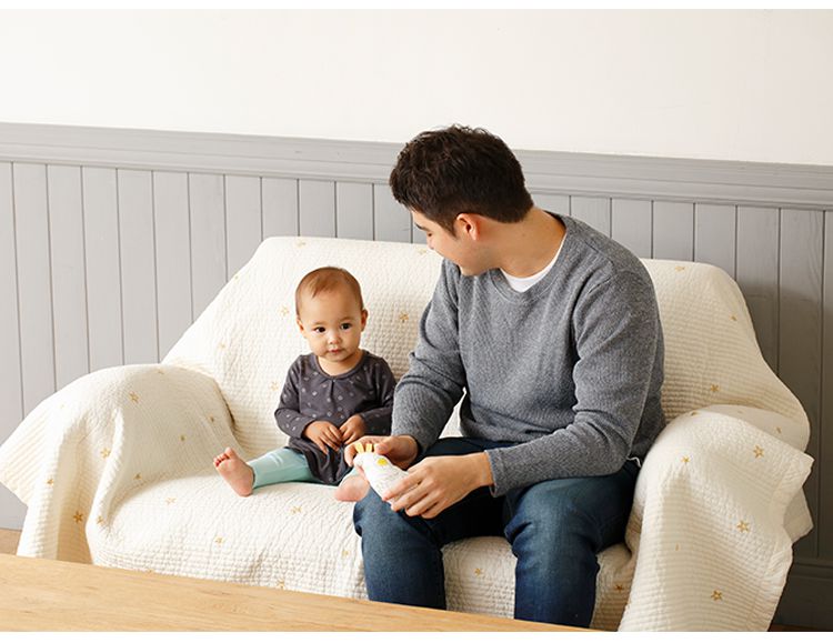 D BY DADWAY ディーバイダッドウェイ イブル キルティングマット Mサイズ ミルキーホワイト フェザーグレー イブル キルティング マット 星 イブル お昼寝布団 出産祝い(代引不可)