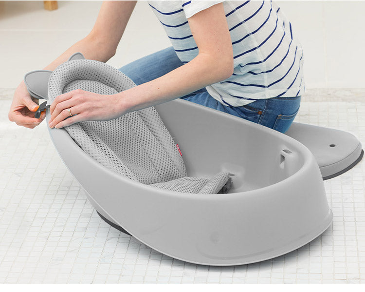 【正規販売店】SKIP HOP ホエールバスタブ スキップホップ ベビーバス お風呂 おふろ 赤ちゃん ベビー コンパクト バスタブ 新生児 ホエール くじら クジラ かわいい 沐浴 初めて クジラ型