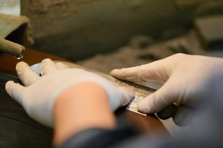 スミカマ 霞 KASUMI チタニウム 剣型包丁 20cm オパール チタンコーティング 22020-RA カラー 包丁 クッキングナイフ 話題 人気 かっこいい おしゃれ シンプル 料理器具 調理器具 ナイフ 色付き