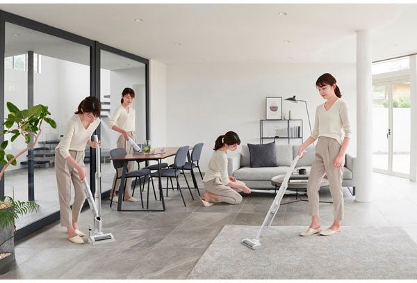 掃除機 コードレス スティッククリーナー 充電式サイクロン アイリスオーヤマ 置く だけ充 電スタンド付き 軽量 2in1 ハンディクリーナー ダストピックアップ率99% SCD-161P-W ホワイト